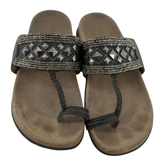 Taos Genie Black Metallic Embellished Toe Thong Sandals Womens Size 6 Comfort - Picture 2 of 11